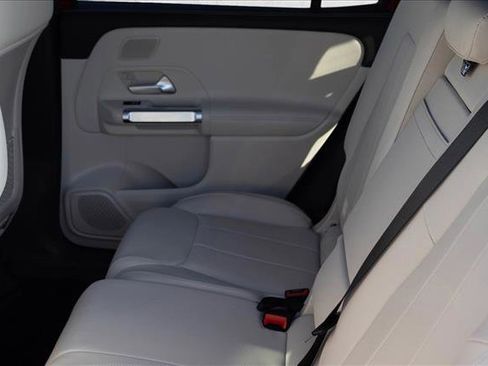 Certified 2026 Mercedes-Benz GLB 250 4MATIC image 23