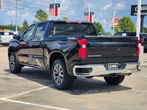 Used 2023 Chevrolet Silverado 1500 LT AWD/4WD image 5