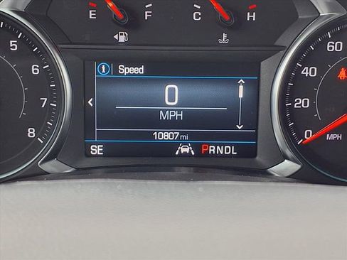 Certified 2024 Chevrolet Equinox LT w/ LPO, Floor Liner Package image 17