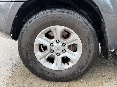 Used 2016 Toyota 4Runner SR5 Premium RWD image 9