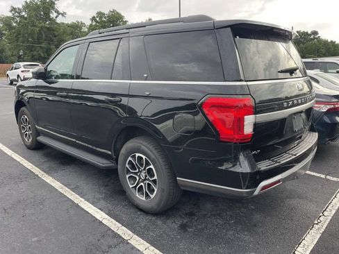 Used 2024 Ford Expedition XLT AWD/4WD image 9