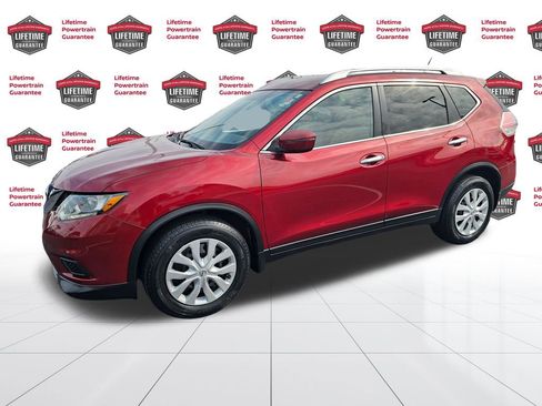 Used 2016 Nissan Rogue S w/ Appearance Package image 1