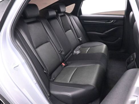 Used 2022 Honda Accord Sport image 19