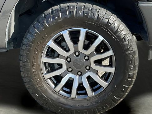 Used 2019 Ford Ranger Lariat w/ Equipment Group 501A Mid image 16