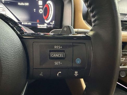 Used 2023 Nissan Rogue Platinum w/ Platinum Premium Package AWD/4WD image 15