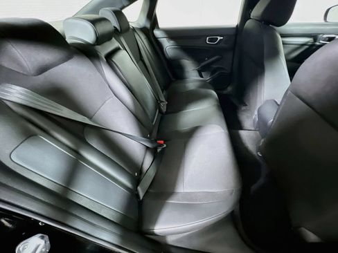Used 2025 Honda Civic Sport image 22