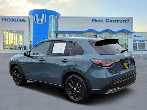 Used 2024 Honda HR-V Sport image 3