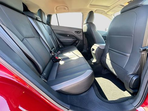 Certified 2025 Subaru Crosstrek 2.5i Limited w/ Crosstrek Mirror Package image 38