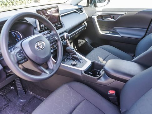 Used 2024 Toyota RAV4 XLE AWD/4WD image 18
