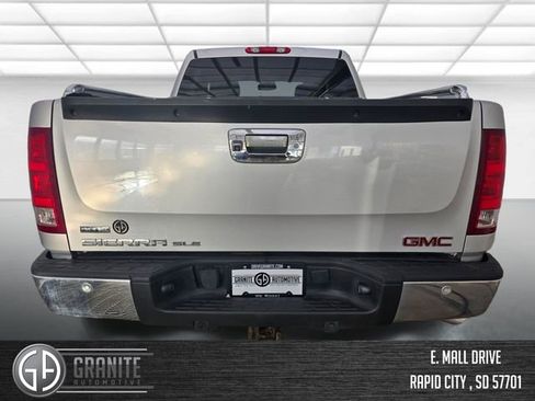 Used 2011 GMC Sierra 1500 SLE w/ Power Tech Package image 4