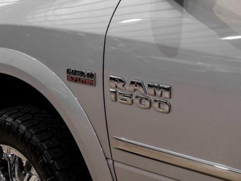 Used 2014 RAM 1500 Laramie w/ Convenience Group image 40