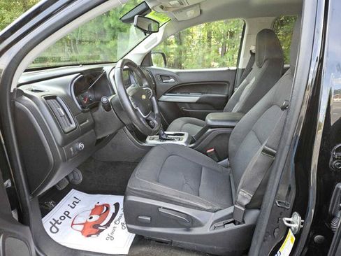 Used 2015 Chevrolet Colorado LT w/ LT Convenience Package RWD image 12