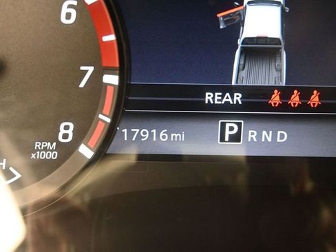 Used 2023 Nissan Frontier PRO-4X w/ Pro Convenience Package image 16