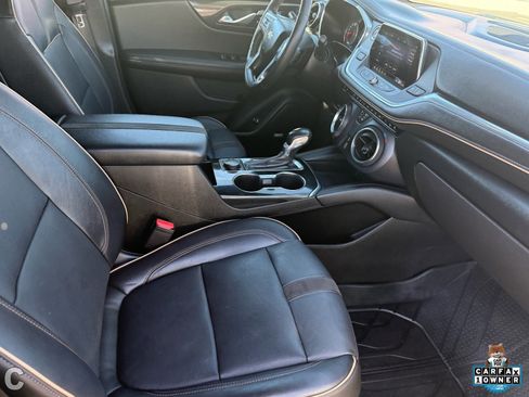 Used 2019 Chevrolet Blazer Premier w/ Sun and Wheels Package image 10