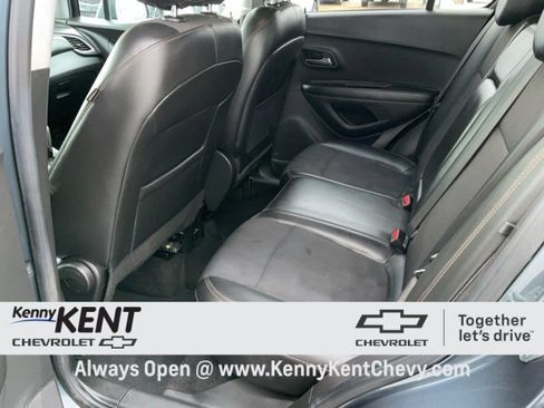 Used 2021 Chevrolet Trax LT image 16
