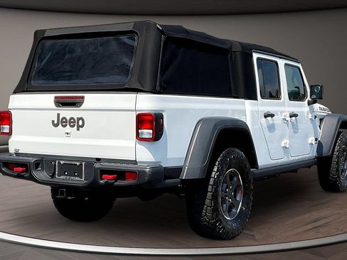 Used 2020 Jeep Gladiator Rubicon w/ Trailer Tow Package AWD/4WD image 6