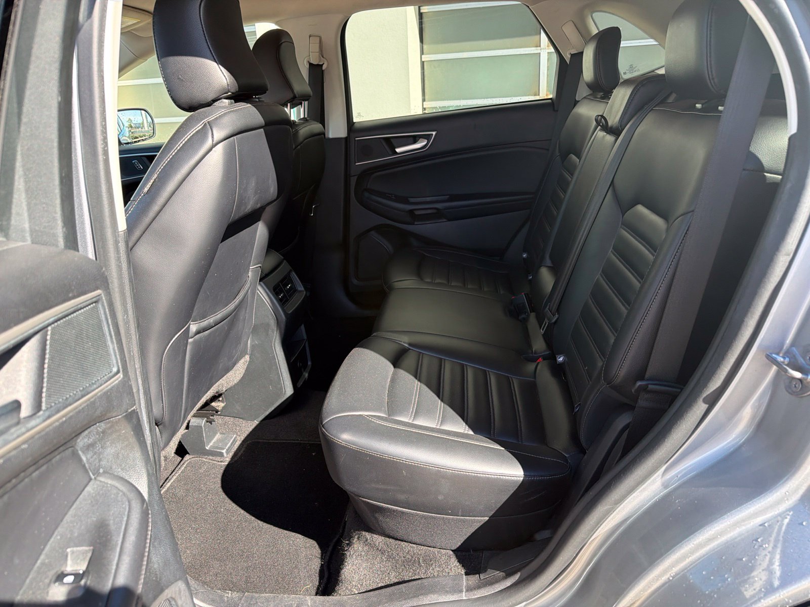 Used 2024 Ford Edge SEL AWD/4WD image 6