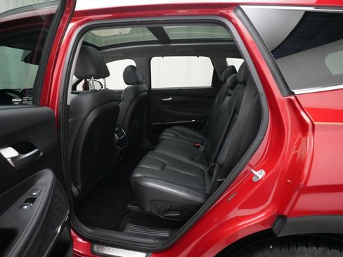 Used 2019 Hyundai Santa Fe FWD image 16