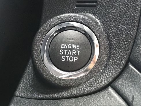 Certified 2025 Subaru Outback Premium w/ Popular Package #1A image 25