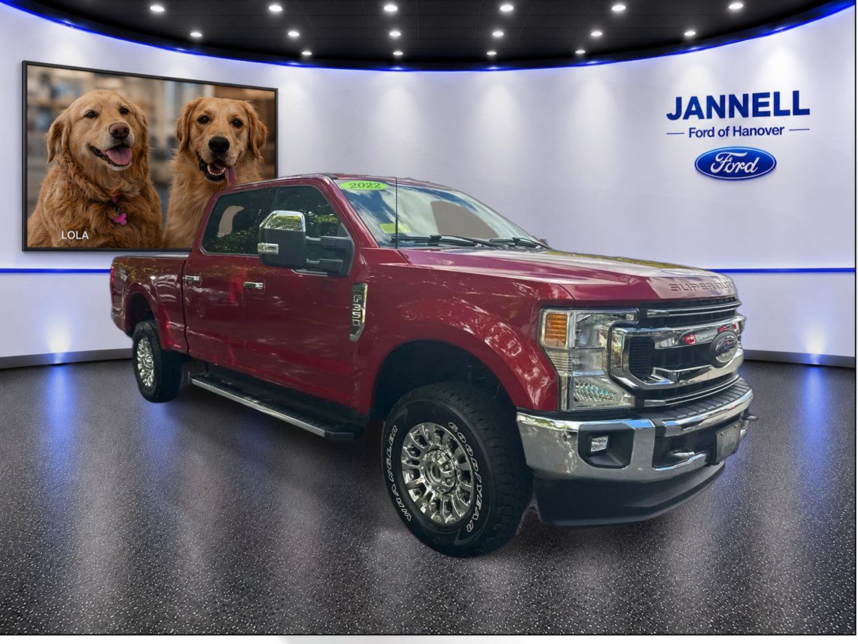Used 2022 Ford F350 XLT w/ XLT Premium Package AWD/4WD image 3