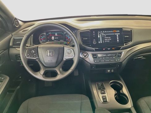Used 2022 Honda Pilot Sport image 21