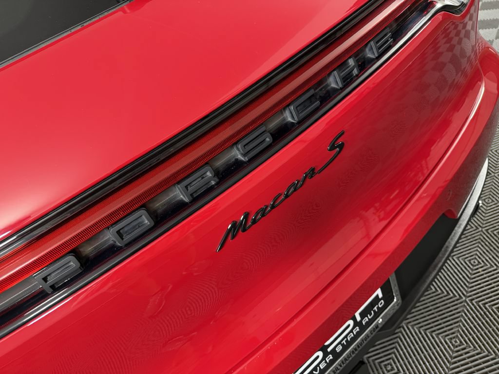 Used 2021 Porsche Macan S AWD/4WD image 11