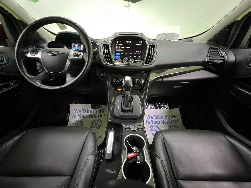 Used 2016 Ford Escape Titanium AWD/4WD image 18