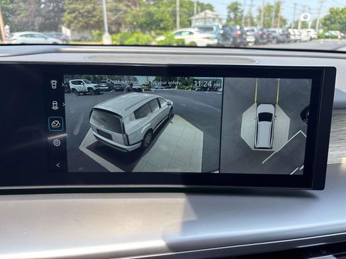 New 2026 Hyundai Ioniq 9 SEL image 11