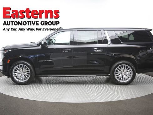 Used 2023 Chevrolet Suburban LS RWD image 64