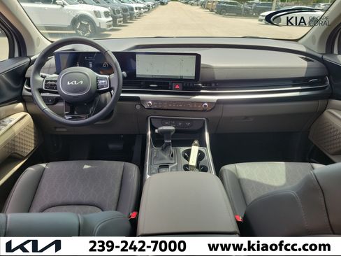 New 2026 Kia Carnival FWD image 14