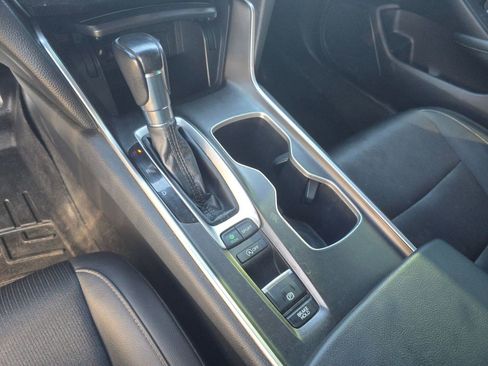 Used 2022 Honda Accord Sport image 14