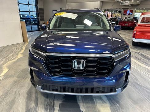 Used 2023 Honda Pilot Touring image 38