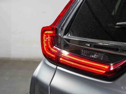 Used 2020 Honda CR-V EX image 11