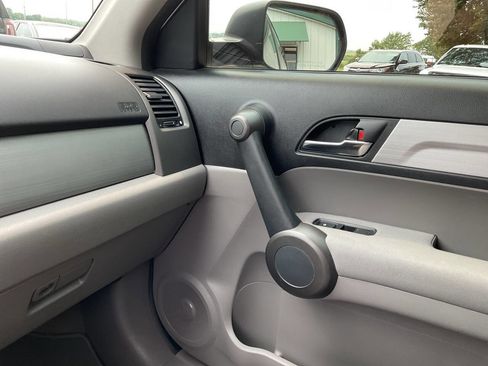 Used 2011 Honda CR-V LX image 14