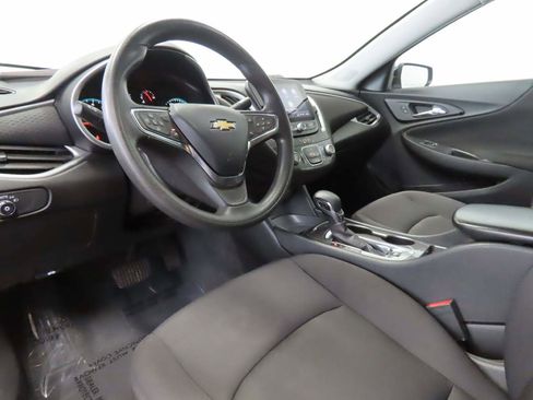 Used 2024 Chevrolet Malibu LS image 7