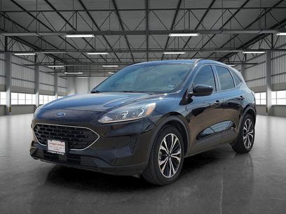 Used 2021 Ford Escape SE w/ SE Sport Appearance Package