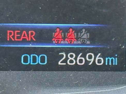 Used 2022 Toyota Corolla LE FWD image 19