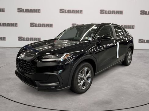 New 2027 Honda HR-V LX image 1