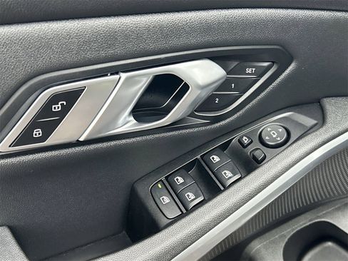 Used 2020 BMW 330i xDrive Sedan w/ M Sport Package image 18