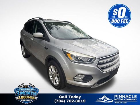 Used 2018 Ford Escape SEL AWD/4WD image 1