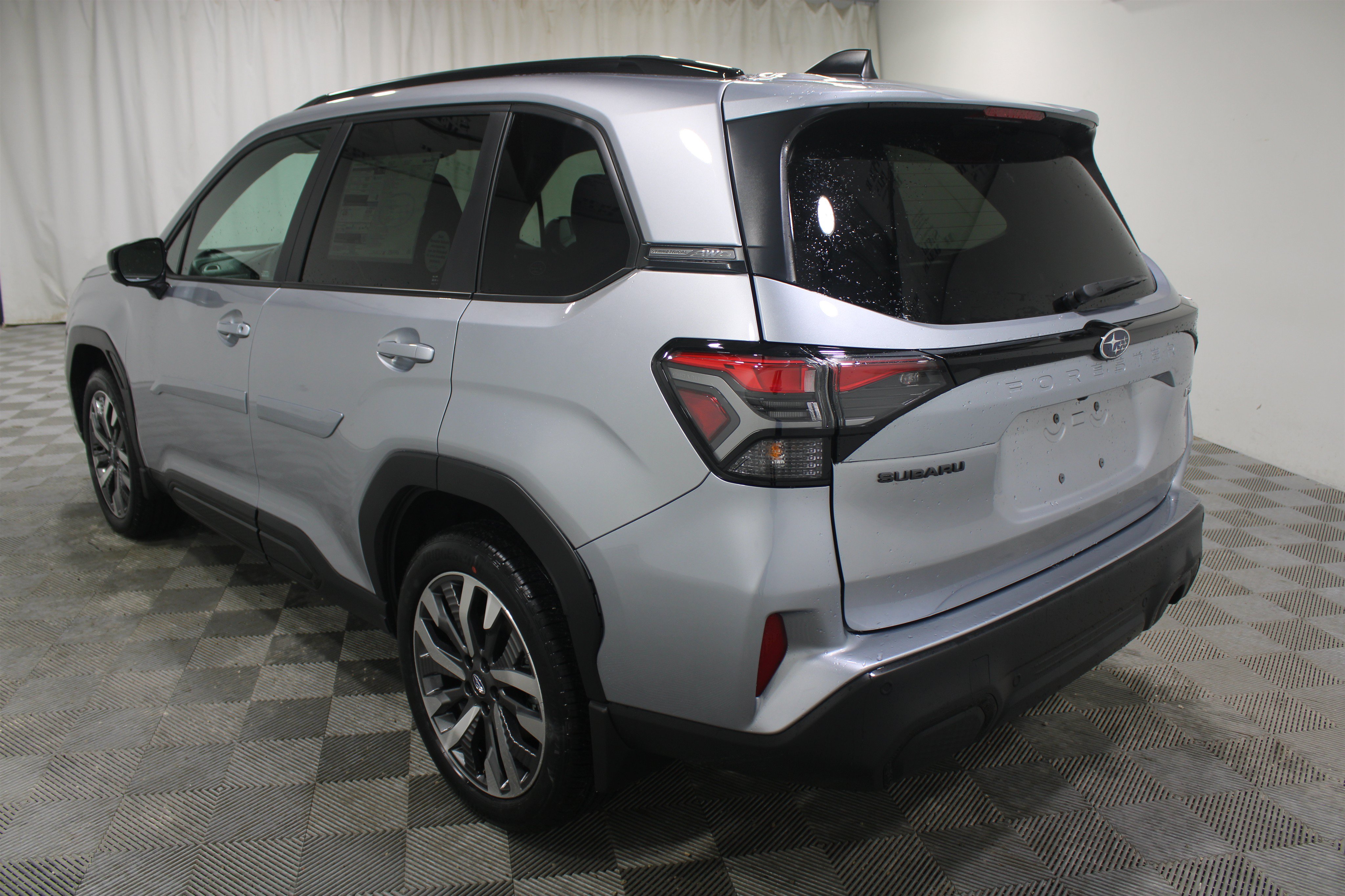 New 2026 Subaru Forester Touring AWD/4WD image 5