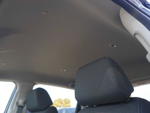 Certified 2024 Honda HR-V LX image 26