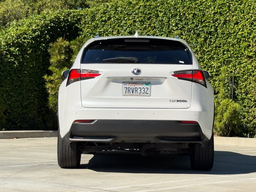 Used 2016 Lexus NX 300h AWD w/ Premium Package image 8