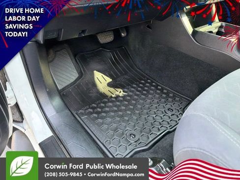 Used 2019 Toyota Tacoma TRD Sport AWD/4WD image 27