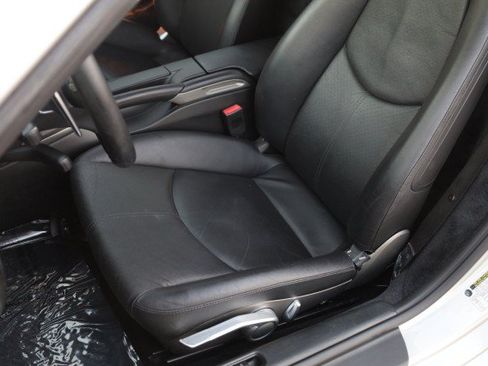 Used 2010 Porsche Cayman S RWD image 26