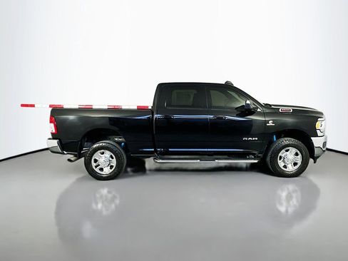 Used 2022 RAM 2500 Big Horn AWD/4WD image 8