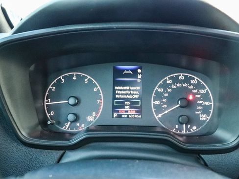 Used 2023 Toyota Corolla SE w/ SE Premium Package FWD image 28