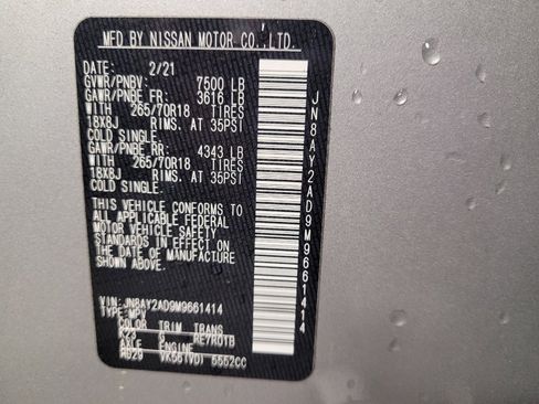 Used 2021 Nissan Armada SV image 33