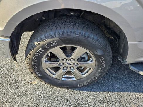 Used 2020 Ford F150 XLT w/ Equipment Group 302A Luxury image 18