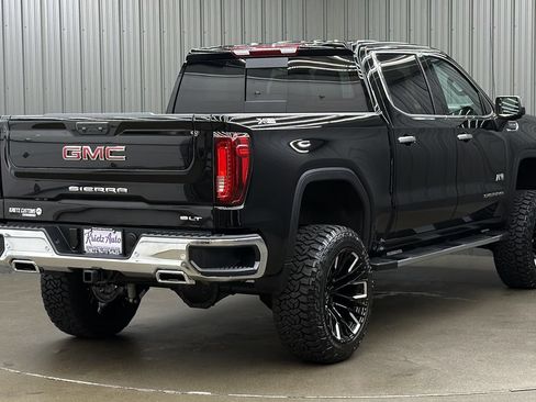 Used 2026 GMC Sierra 1500 SLT w/ SLT Premium Plus Package AWD/4WD image 5
